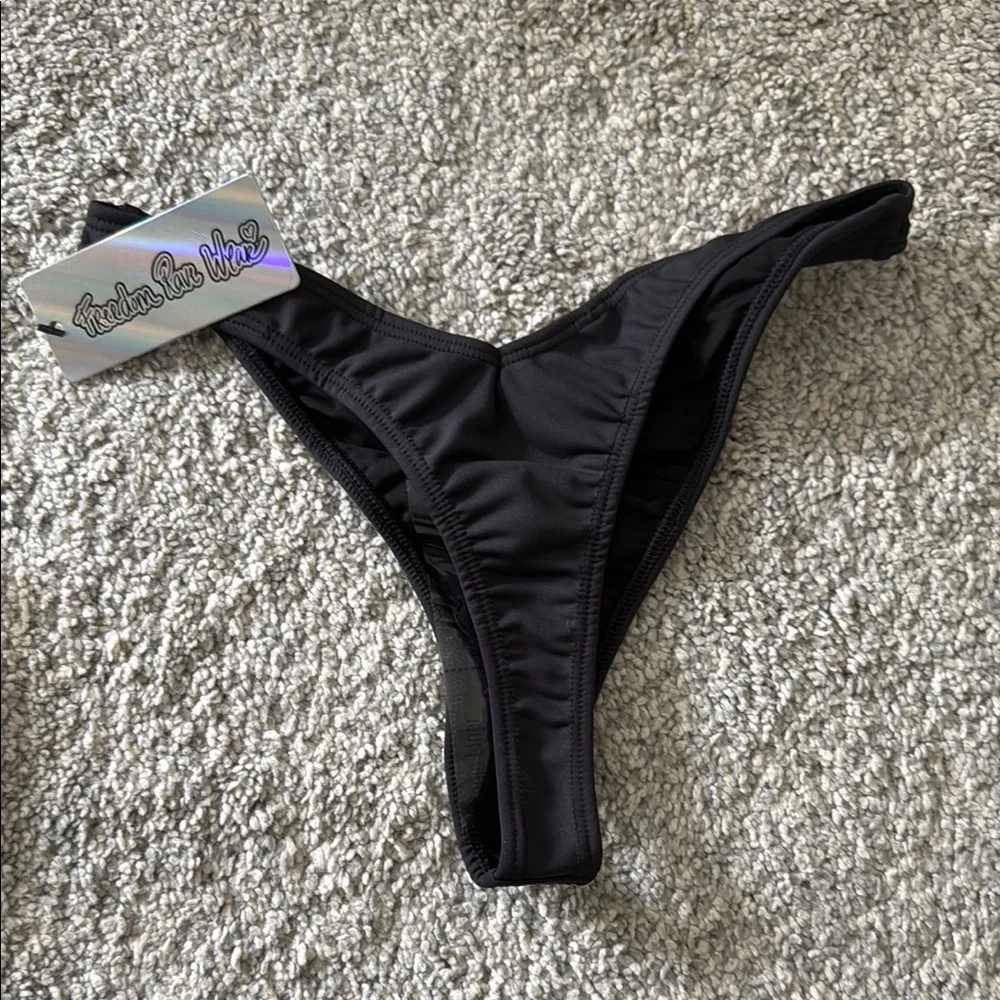 Freedom Rave Wear Bottom - Picture 2 of 2